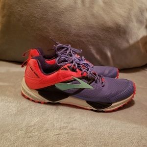 Women's Brooks Caacadia